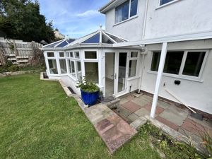 Photo 35- click for photo gallery